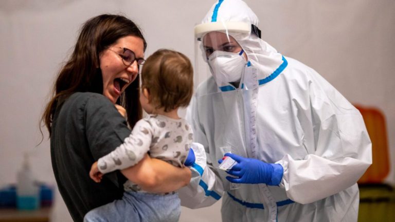 Doctors say CDC should warn people the side effects from Covid vaccine