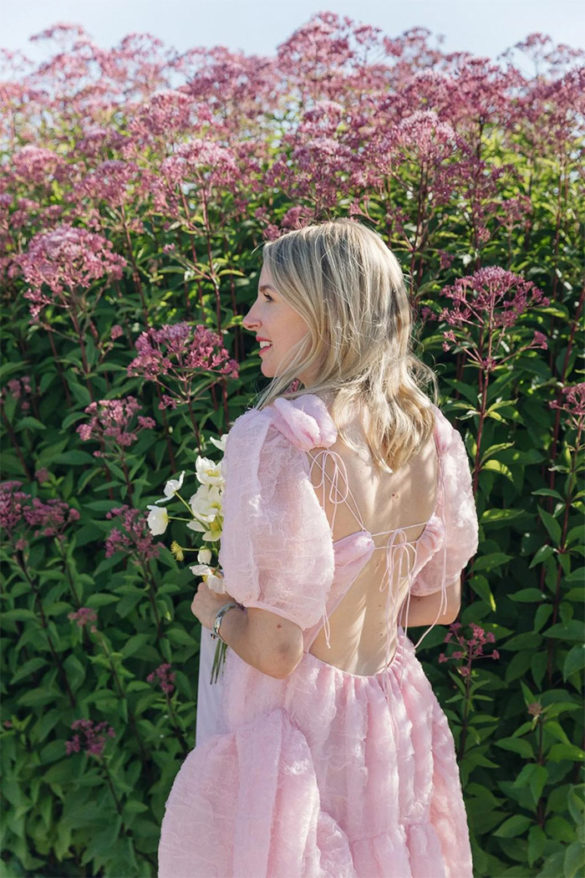 9 Pink Wedding Dresses Are The Coolest Modern Bridal Trend