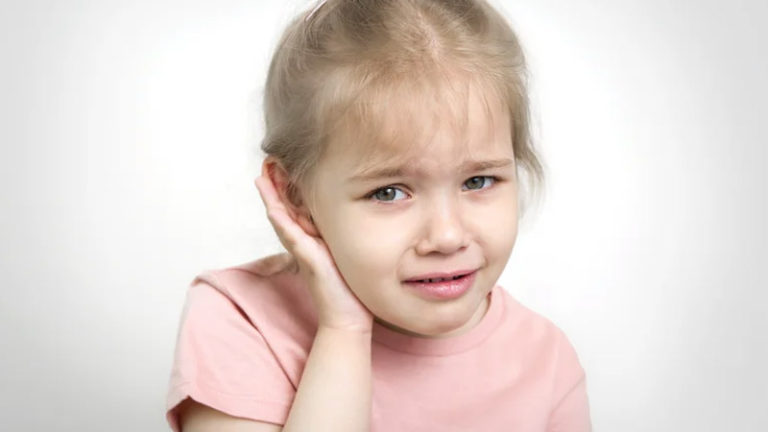 5 Signs Of A Chronic Ear Infection You Should Never Ignore