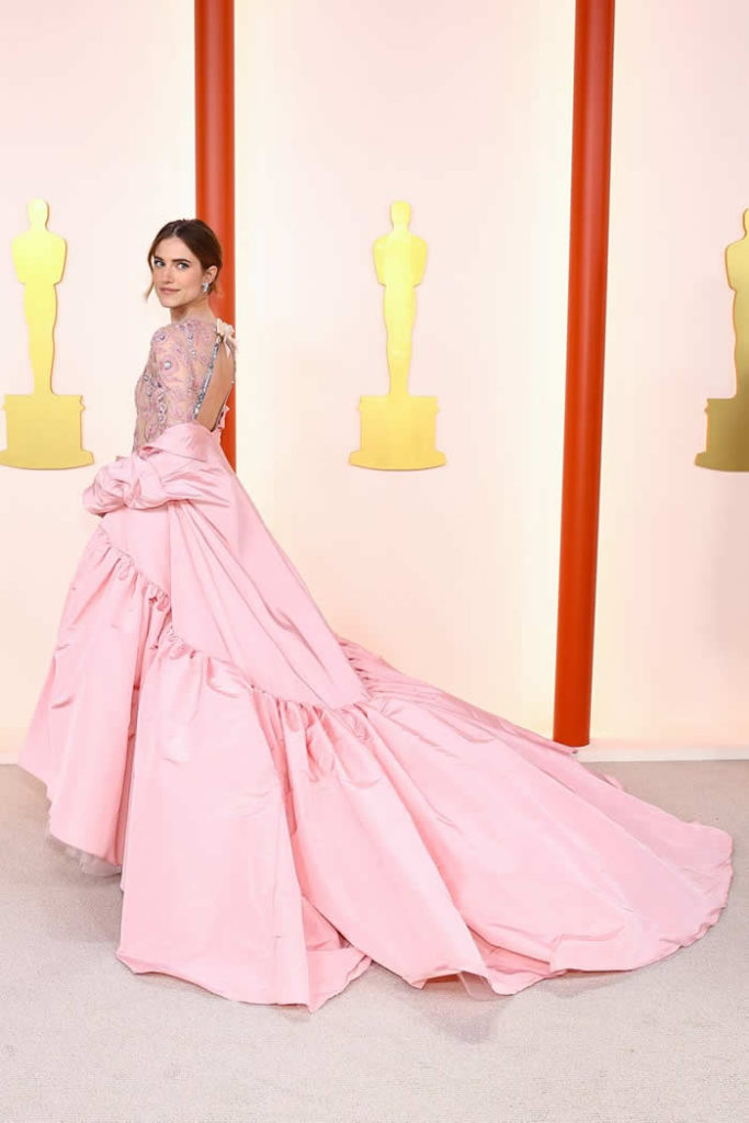 See Every Look from the 2023 Oscars Red Carpet Last Night