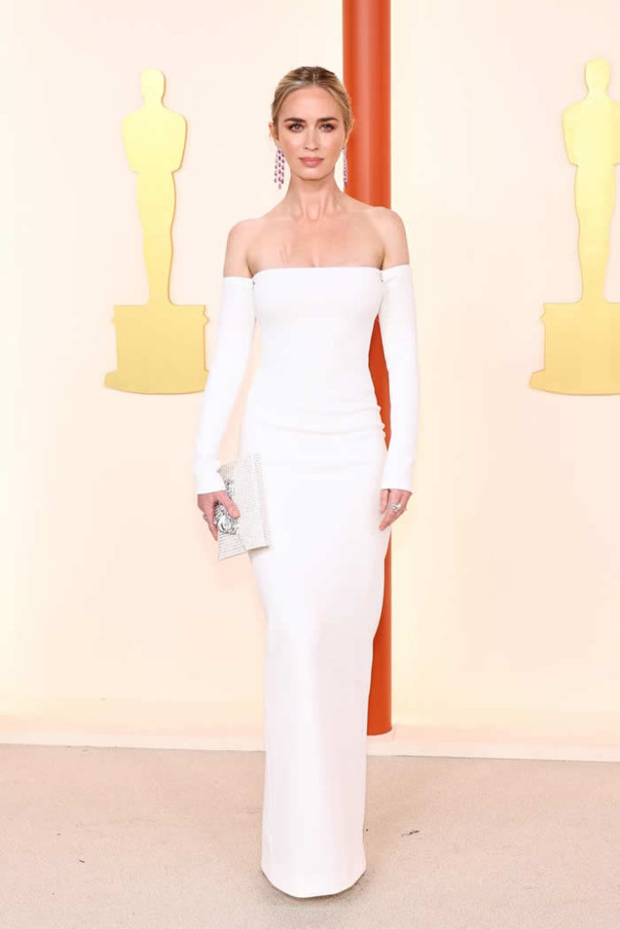 See Every Look from the 2023 Oscars Red Carpet Last Night