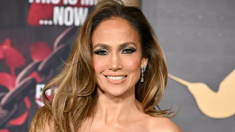 Jennifer Lopez breaks silence on reported clash with Robert Zemeckis