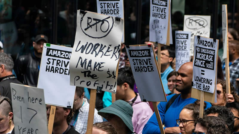 amazon worker layoffs